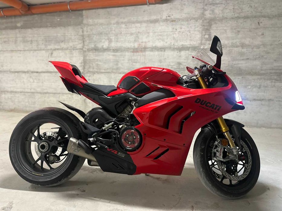 Мотор DUCATI Panigale V4S, 2024 г
