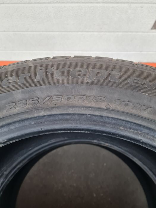 Зимни гуми 2 броя HANKOOK WinterIcept Evo 235 50 R18 дот 1314