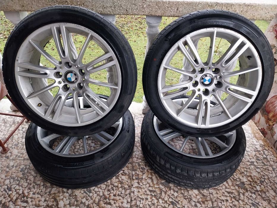 Vând jante BMW R18