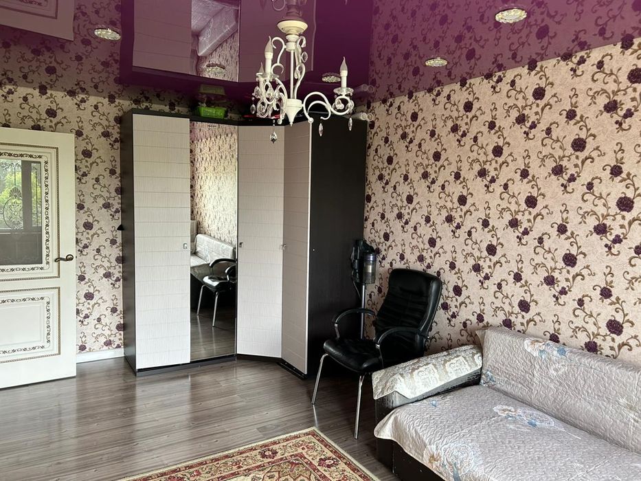 Продам 3 комнатную квартиру