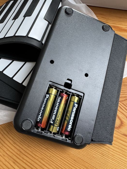 Ново ултралеко електронно пиано, 88 клавиши, usb-c/батерии