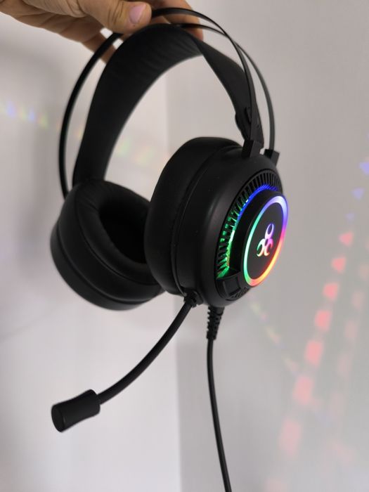 Căști de gaming  cu fir