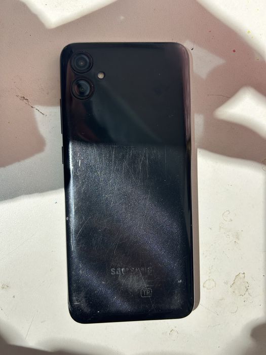 2телефона каждый 20к.Окончательно.