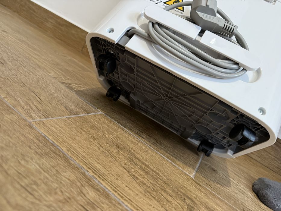 Dezumidificator aer ELECTROLUX EXD20DN4W, 20l/zi, 440W, alb - gri