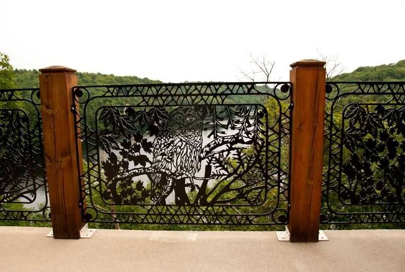 Услуги художественной лазерной  резки металла.