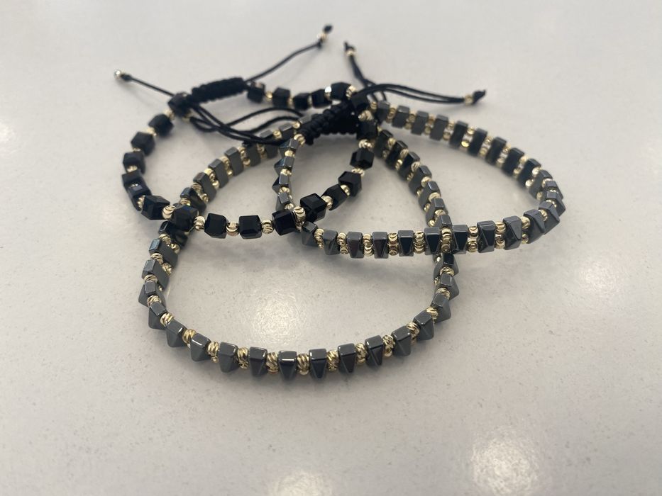 Дамска гривна с хематит