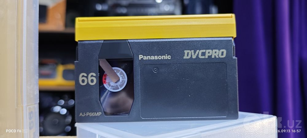 Цифровая видеокассета формата DVCPRO — Panasonic AJ-P66MP.