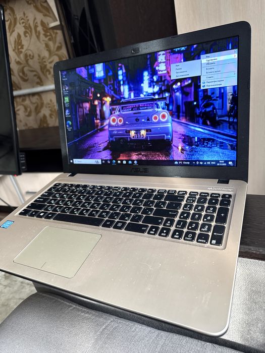 НОУТБУК ASUS! 4ядра ssd