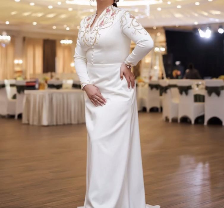 Платье на Қыз Ұзату