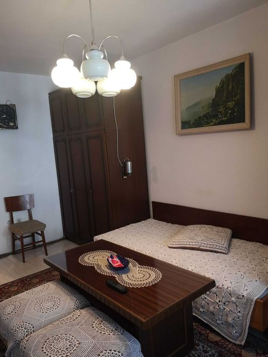 Дава се под наем Едностаен апартамент в Бургас, Лазур - 45 кв.м за 140.25 € - Снимка #9