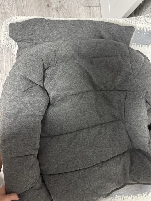 Продам зимнию куртку