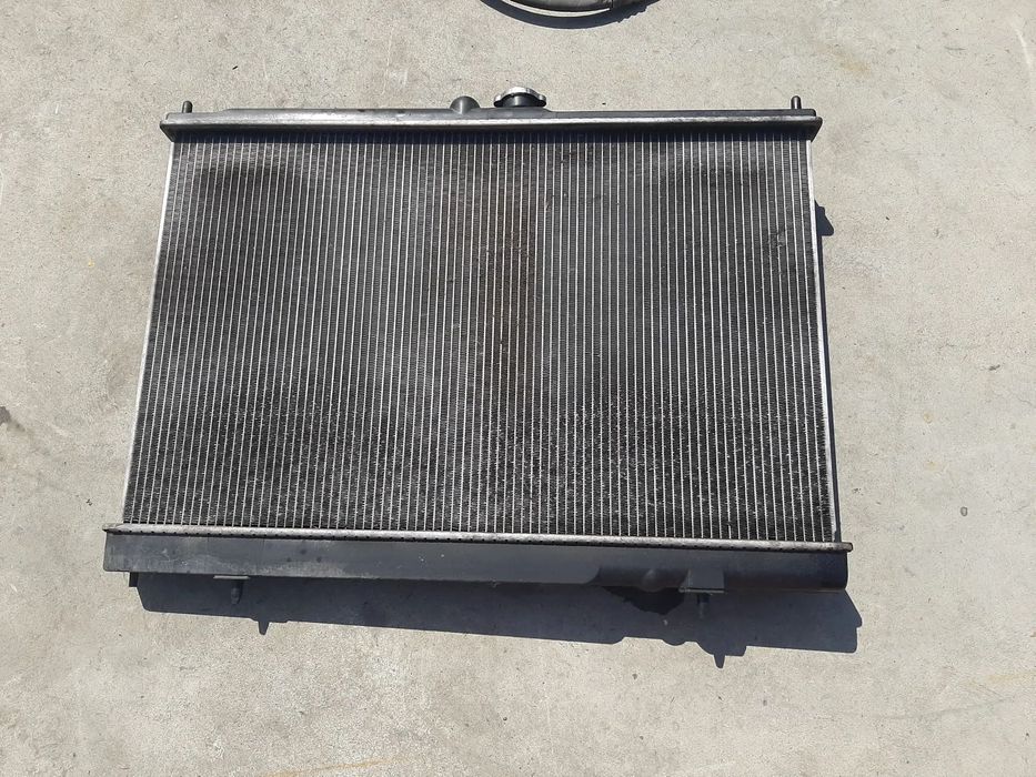 radiator apa  2.0 b  mitsubishi outlander 1