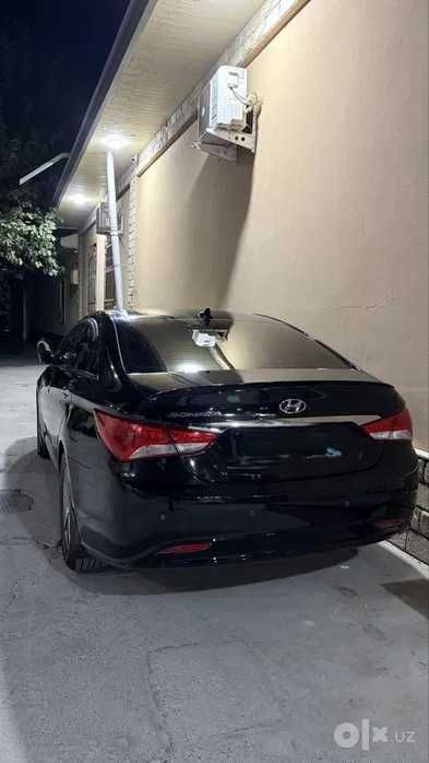 Hyundai Sonata 2012, 2.4 (Full): Toza tarix, jiddiy udari yo'q