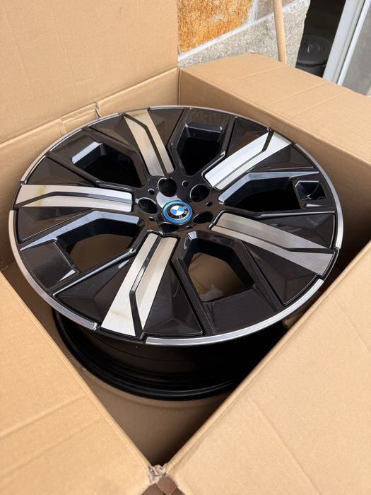 Джанти BMW Ix I20 оригинал ПЕРФЕКТНИ