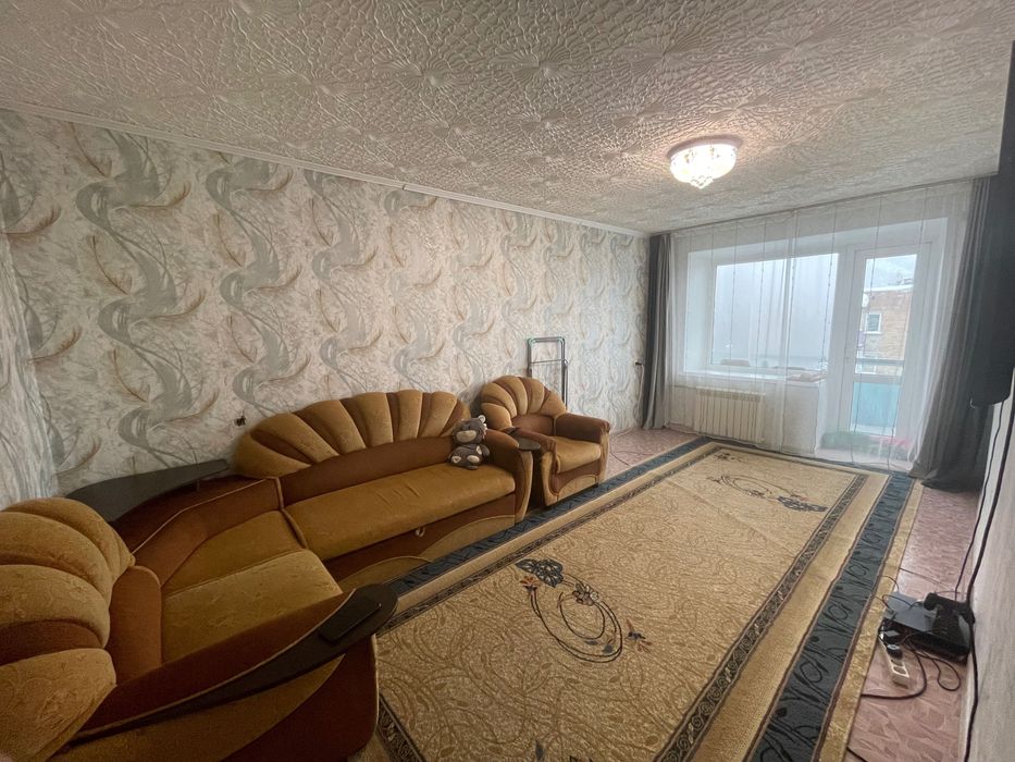 Продается квартира на 4 районе