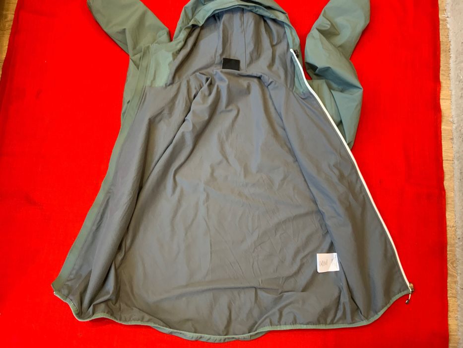 Peak Performance-оригинално яке 52л