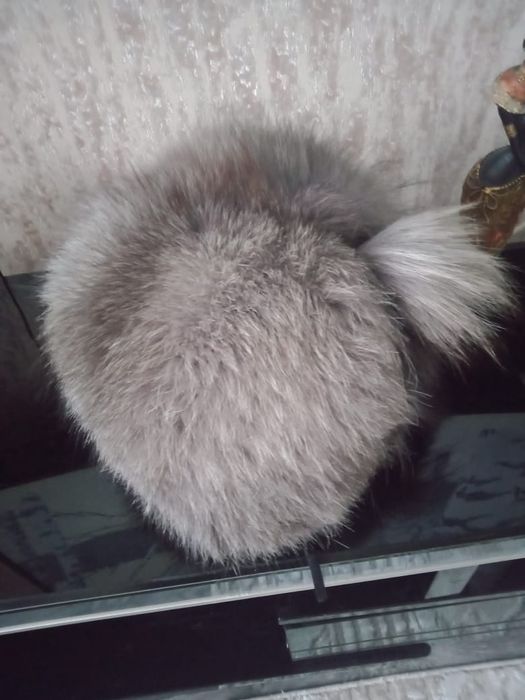 Продам жён.пуховик и шубы