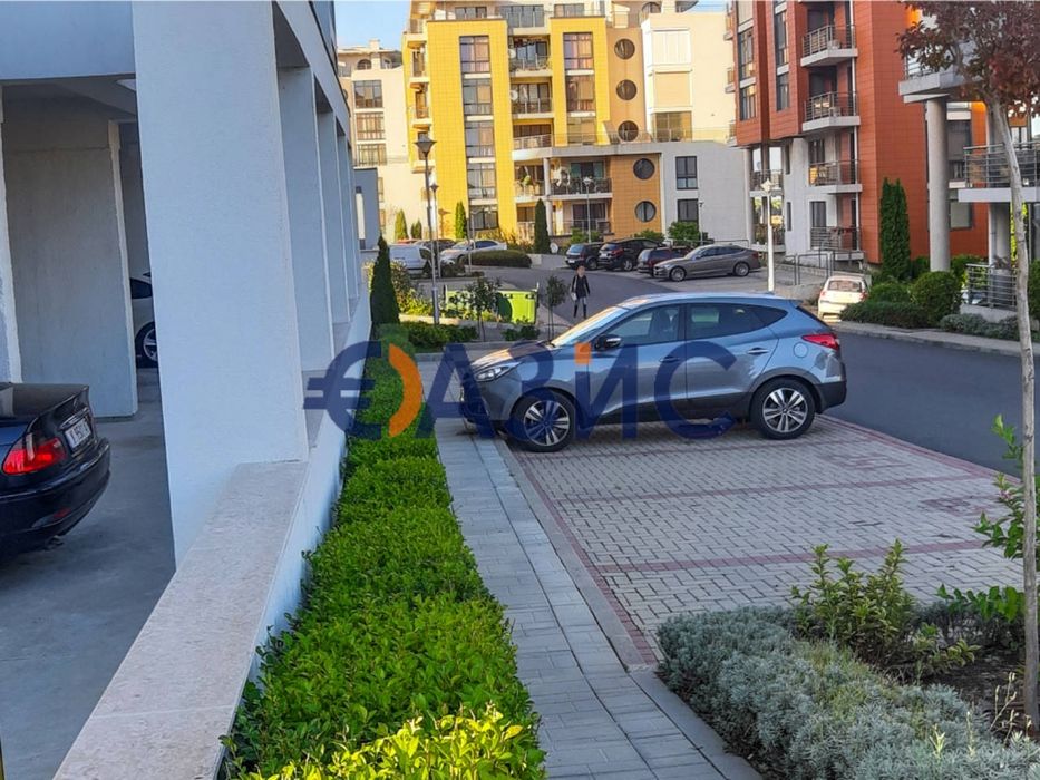 Апартамент с 2 спални в затворен комплекс „Съни Хил“, Меден рудник,