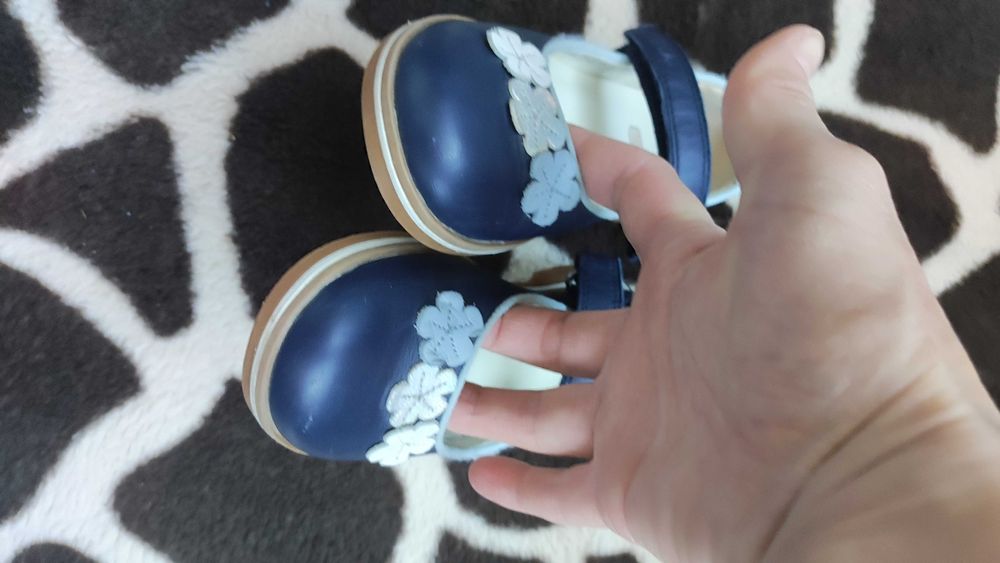 Pantofi Clarks 29,5 fete