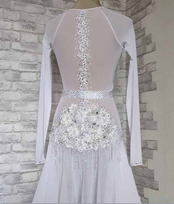 Платье для спортивно-бальных танцев