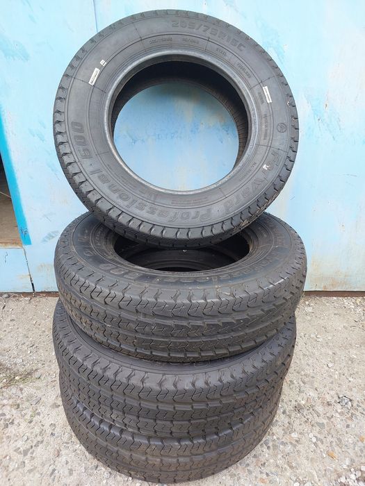 Продам новые шины 205×75×16