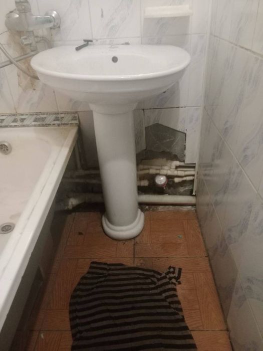 Квартира  ижарага берилади ор:р Техналогия институт Мафтуна бар