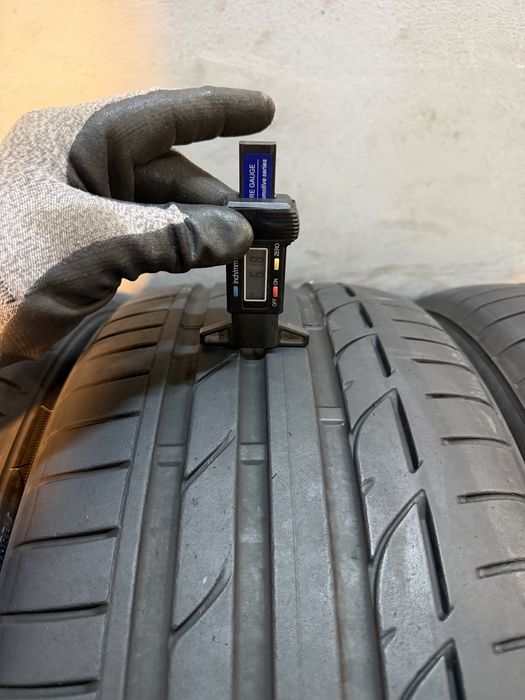 Гуми 275/35/20 и 245/40/20 BRIDGESTONE  Potenza