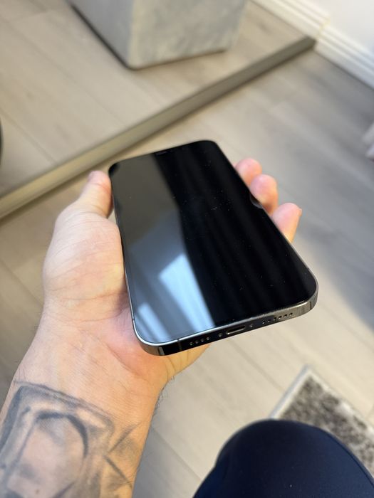 Iphone 12 Pro Max 256 GB  + 10 folii protectie cadou
