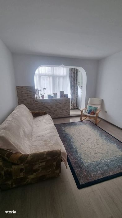 Apartament 3 Camere Semidecomandat Podu Ros Pasapoarte