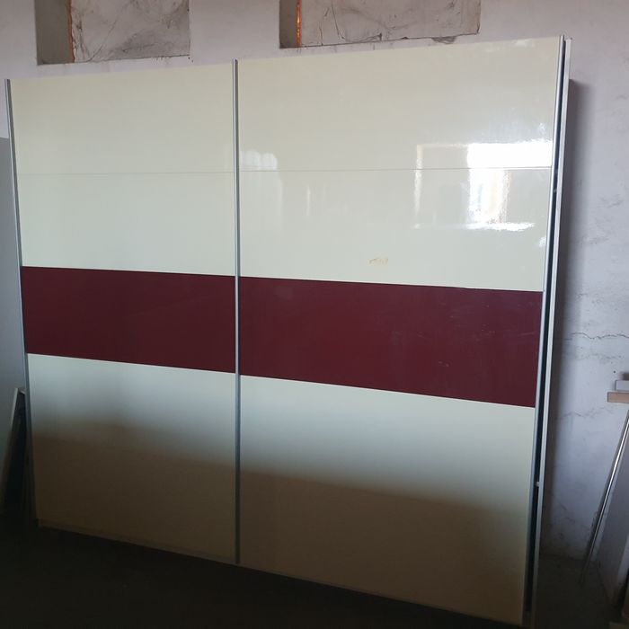 Dressing cu uși glisante