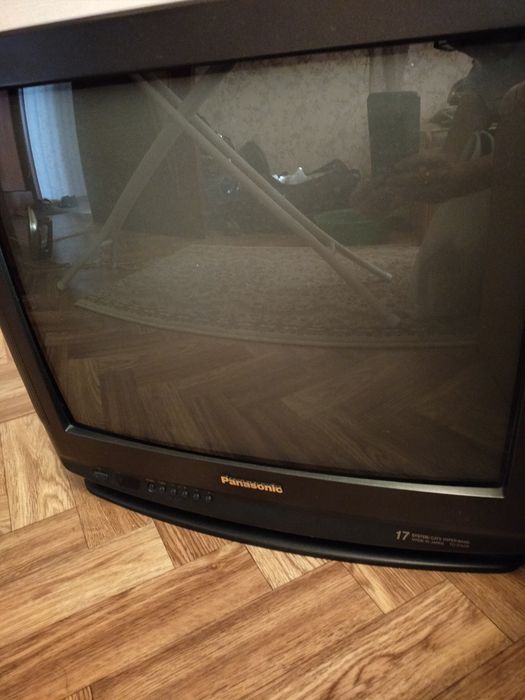 Продам телевизор