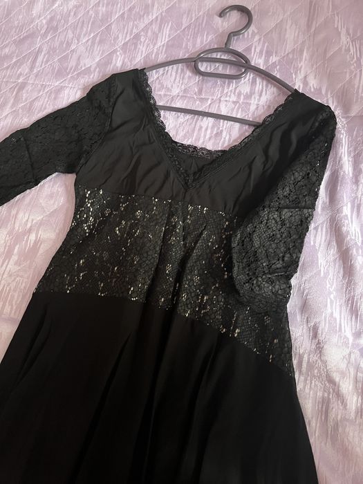 Бутикови рокли М размер