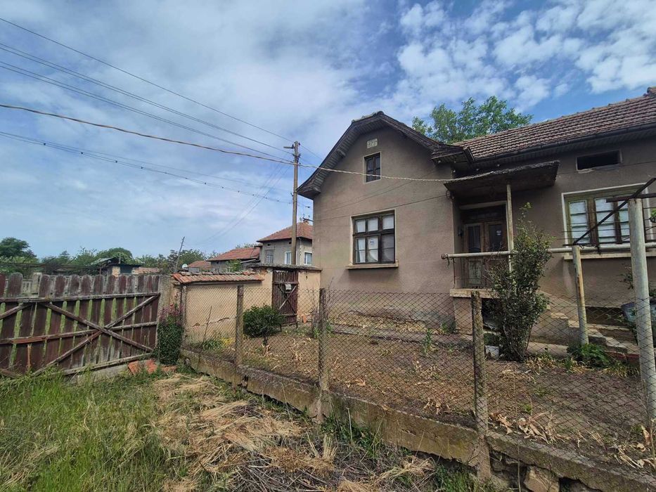 Продава се Къща в с. Бреница, Област Плевен - 145 кв.м за 113 €/кв.м - Снимка #9
