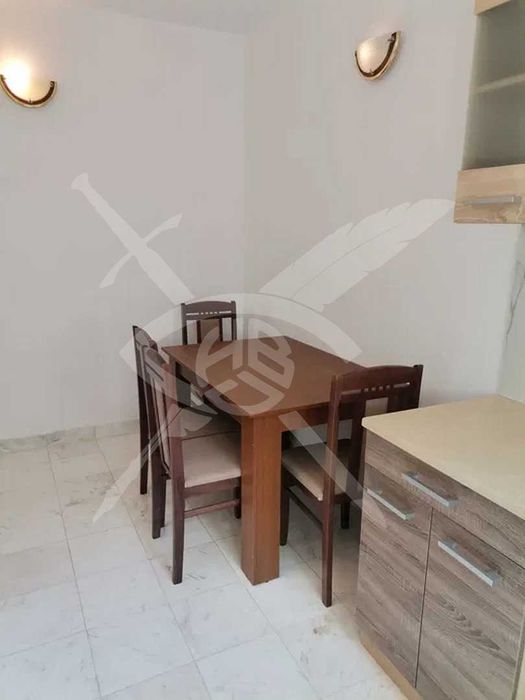 Тристаен апартамент в жк. Хаджи Димитър №177165