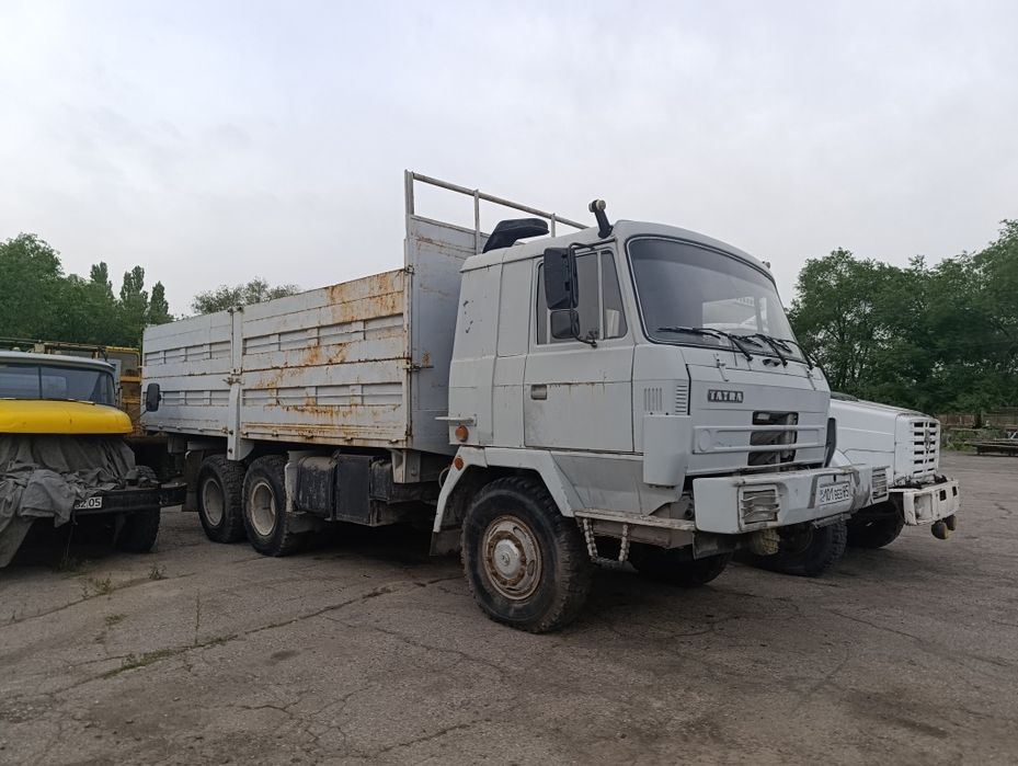 Продам Татра 815.