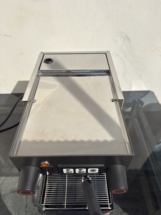 насияга Кофемашина Magister ES40 Automatic Version