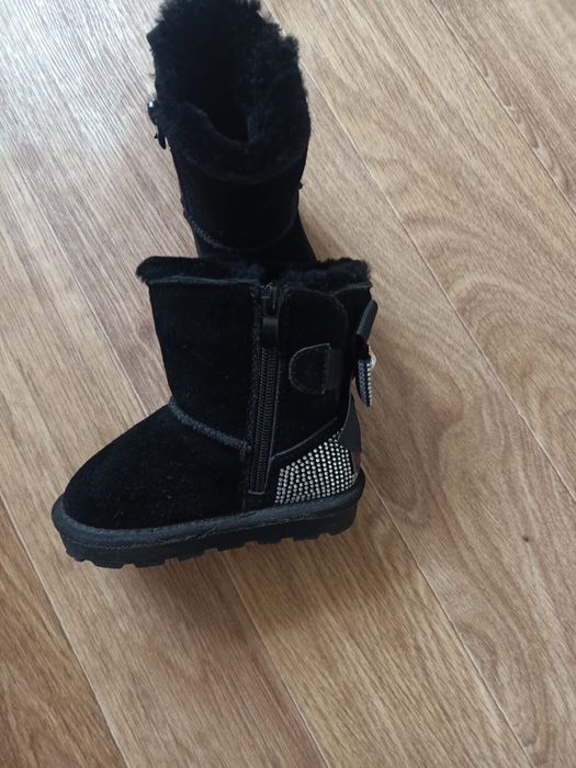 Зимние угги на девочку