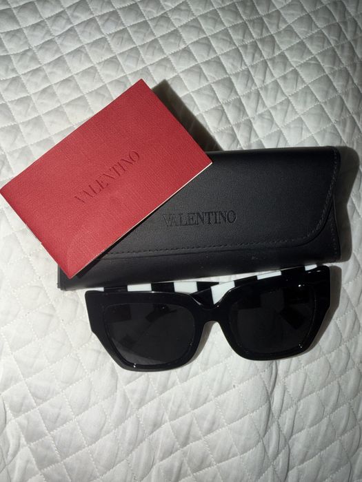 Ochelari de soare valentino