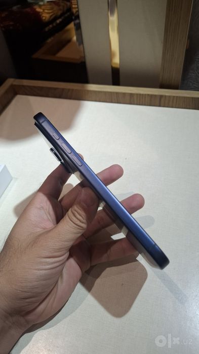 iPhone 17 Pro Max 256GB — Blue