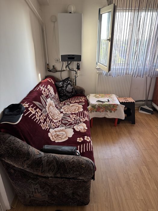 Garsonieră de vânzare Brăila Vidin | 25,57 mp | Mansardă | Centrală Ariston nouă | Mobilată complet