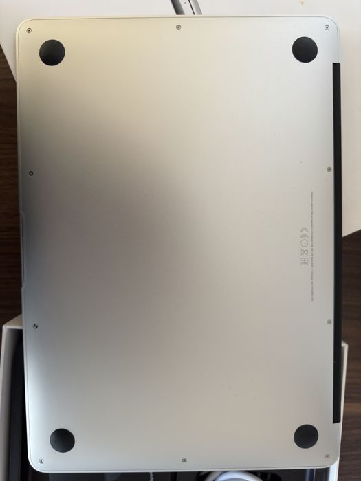 MacBook AIR 13
