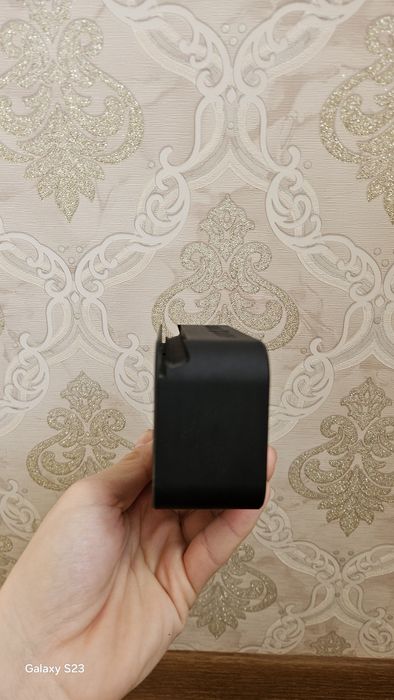 3 в одном,колонка,часы,будильник