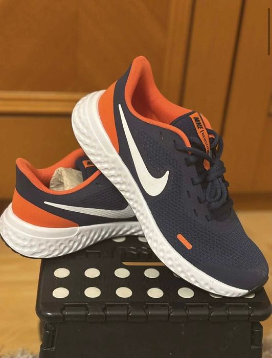 Adidași nike originali , achiziționați din reprezentanta nike