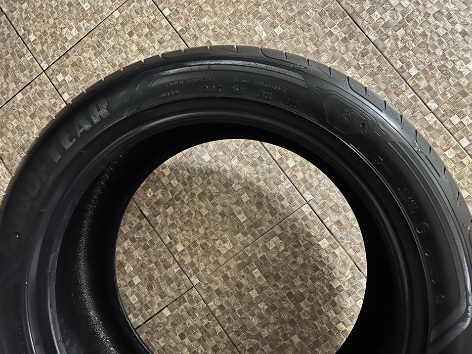 Vand doua anvelope vara 245 45 18 96W DOT 3322 GoodYear Eagle F1 asymmetric 3