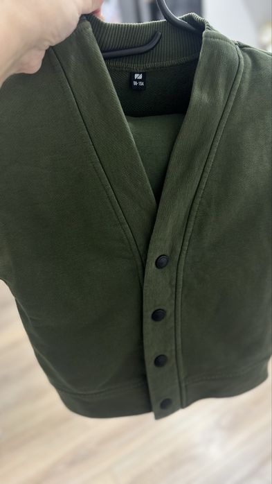 Продам детский  костюм от  бренда Bodo