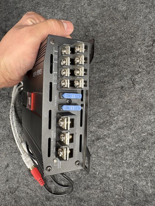 Авто усилитель JBL Stage A6004