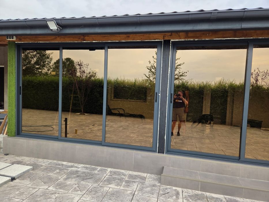 Inchideri terase foisoare balcoane cu usi glisante