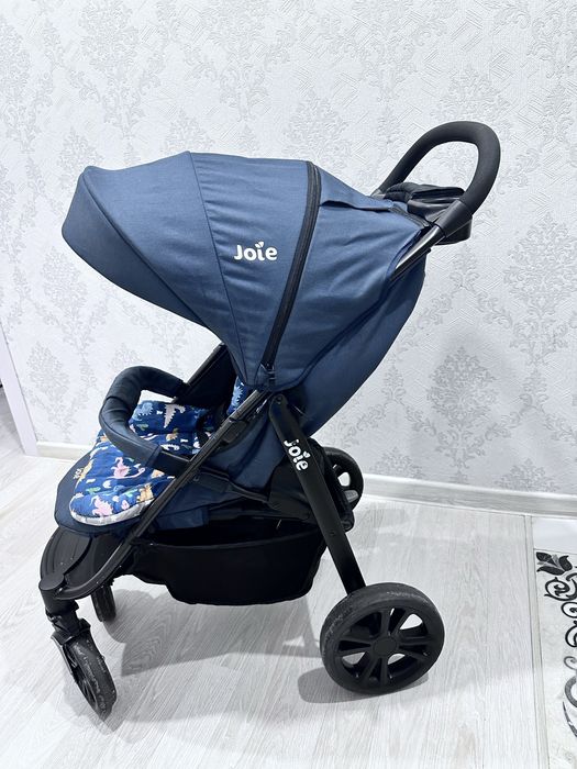 Коляска прогулочная joie litetrax