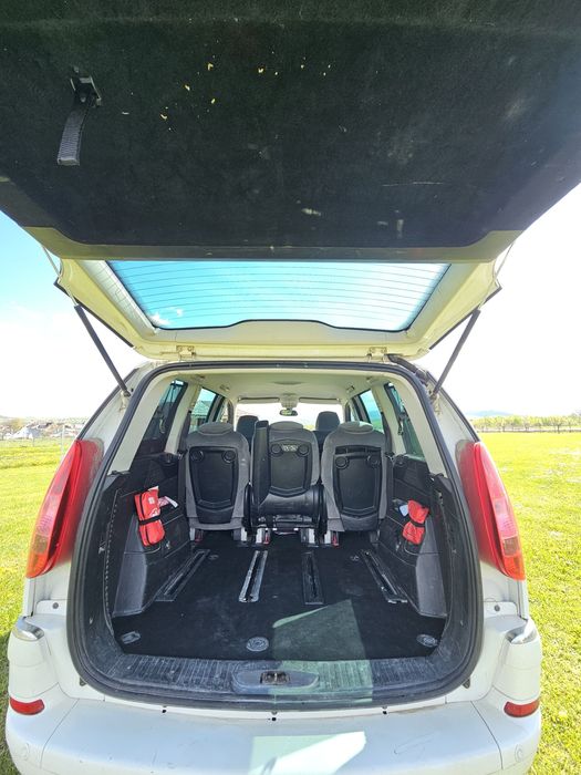 Peugeot 807 / An 2013  /  136CP /  Diesel, stare bună de funcționare acte la zi.