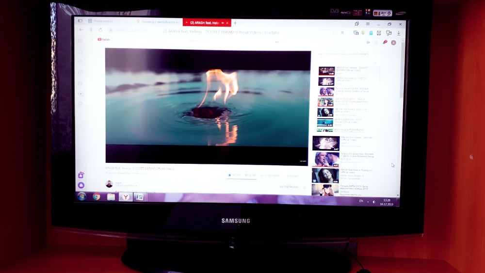 Телевизор/Монитор Samsung